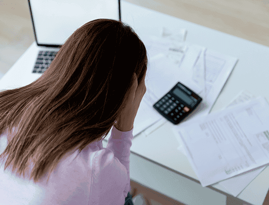 ¿Qué es y cómo se hace una reestructuración de deuda?